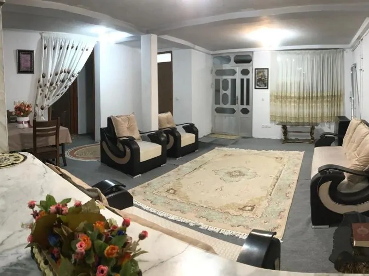 تصویر ۱ - خانه مبله شاهرخ نزدیک ساحل در  انزلی