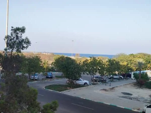 تصویر ۱ - آپارتمان مبله با دید دریا و اسکله در  کیش