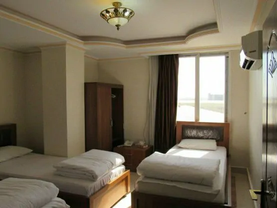 تصویر ۱ - هتل آپارتمان هرندی (۳ تخته)  در  تهران