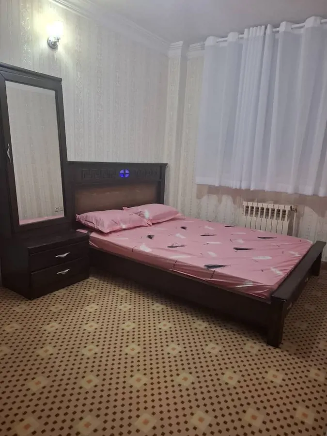 تصویر ۱ - آپارتمان پشت پیاده راه شهرداری  در  رشت