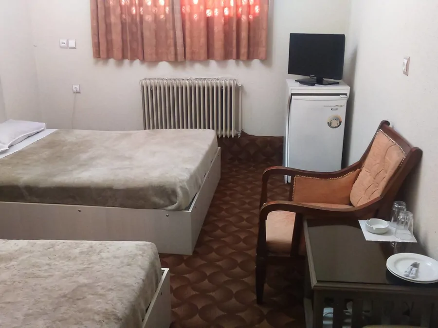 تصویر ۱ - مهمانسرا ابریشم (اتاق یک نفره) در  قزوین
