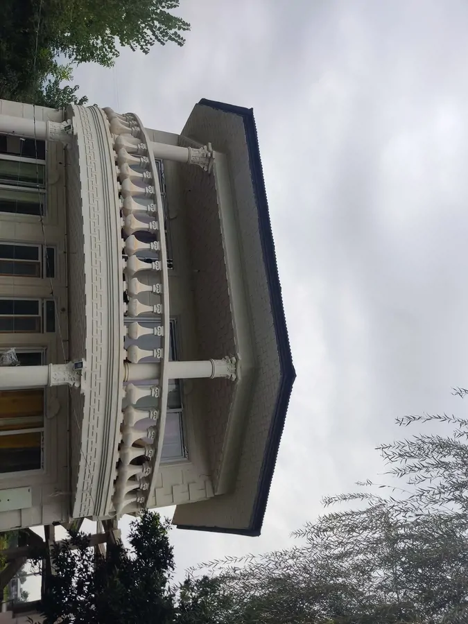 تصویر ۱ - ویلا ویلای استخر روباز نمارومی با محوطه زیبا به همراه برکه و رودخانه‌ مصنوعی در  ماسال