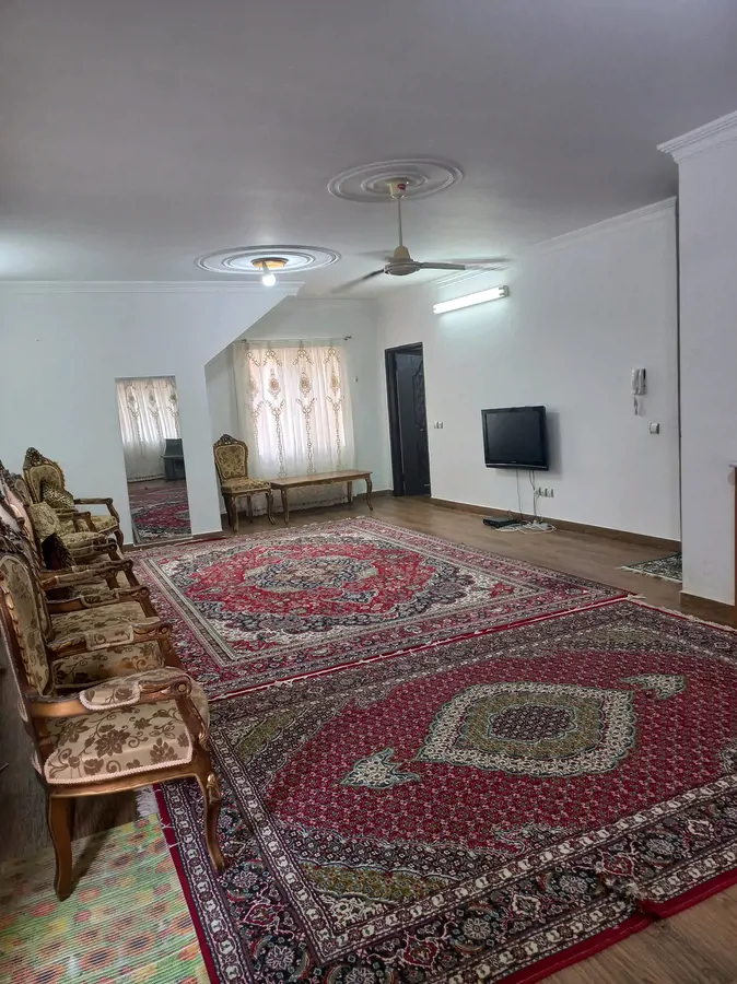 تصویر ۱ - خانه مبله مسلمی در چابکسر