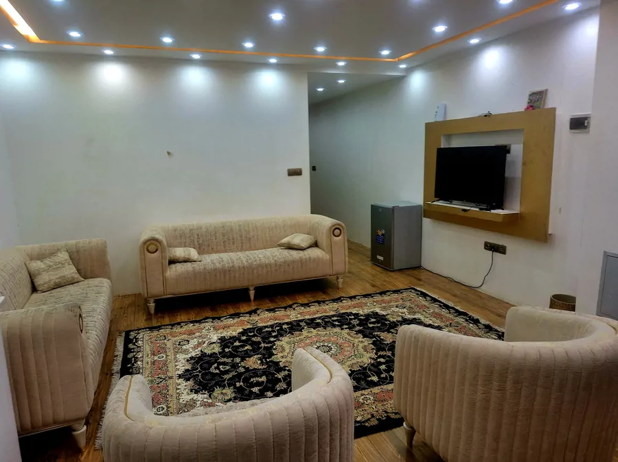 تصویر ۱ - آپارتمان مبله داریوش (2) در شیراز