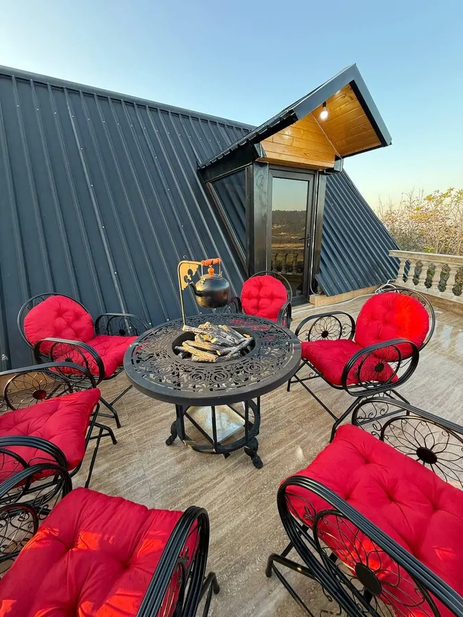 تصویر ۱ - کلبه چهره در لفور