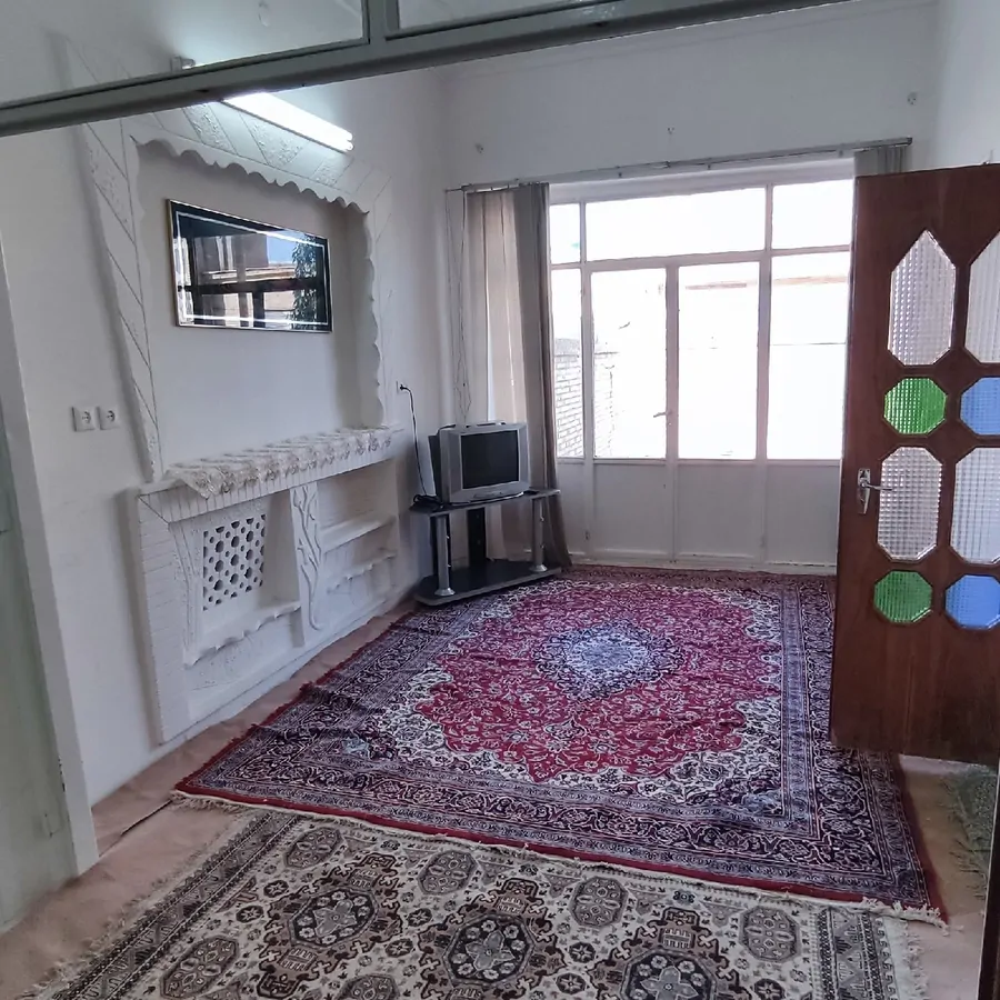 تصویر ۱ - خانه اجاره منزل دربست برا مسافر در  کاشان