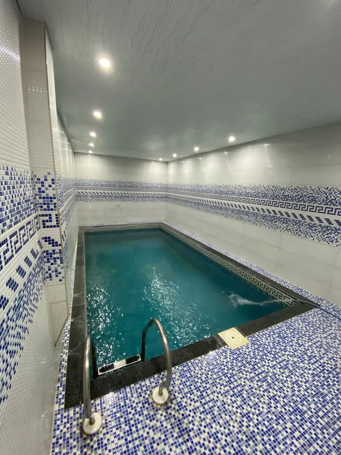 تصویر ۱ - ویلا استخردار آبگرم نصیری (۲) در ساری