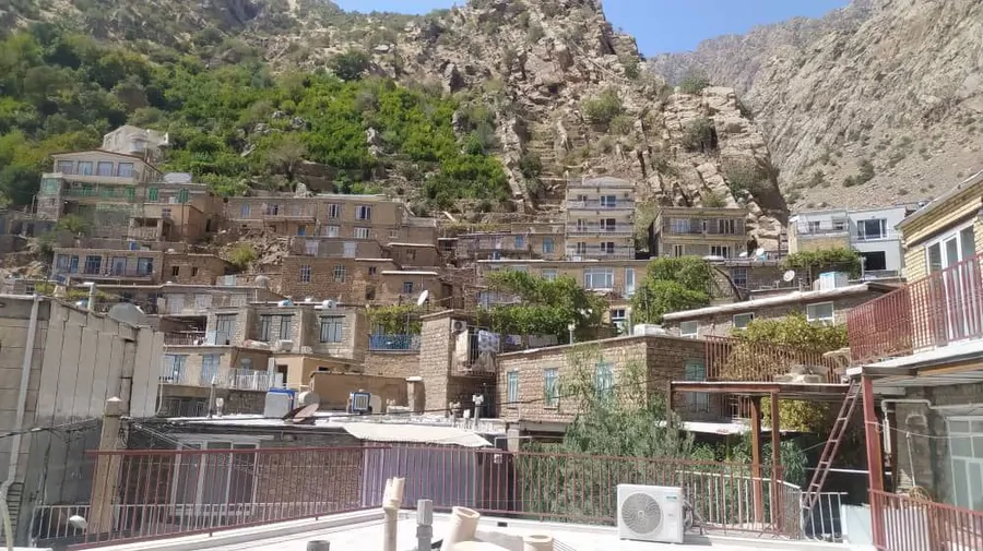 تصویر ۱ - خانه اقامتگاه شفیعی روستای هجیج در  پاوه