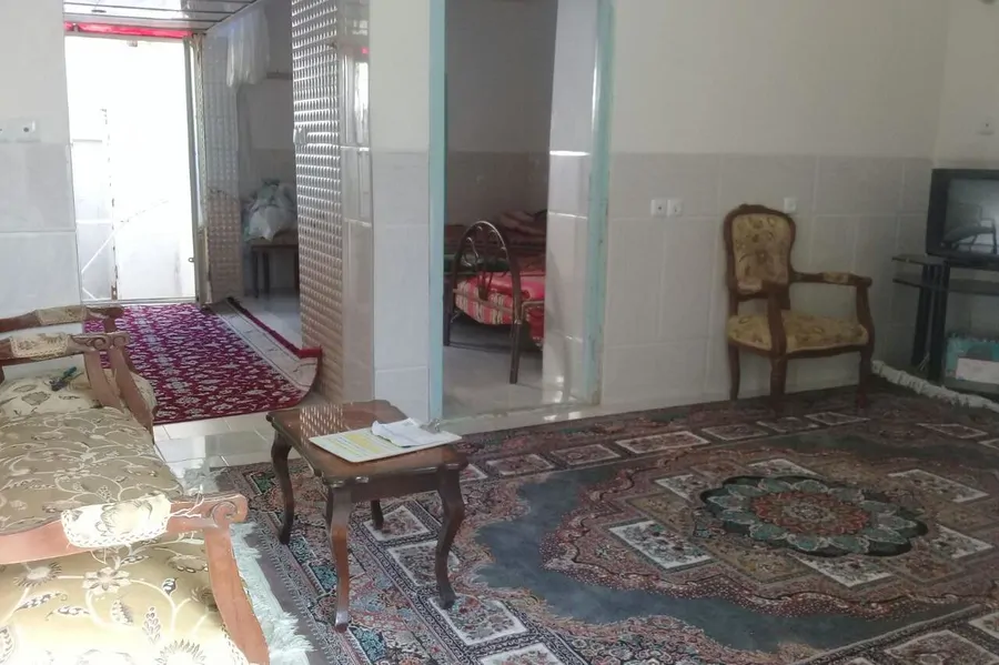 تصویر ۱ - خانه مبله یاقوت مرکزشهر(طبقه همکف) در  یزد