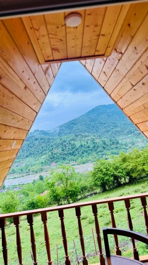 تصویر ۱ - کلبه کلبه بسیار تمیز و ارتفاع در دل جنگل در ماسال