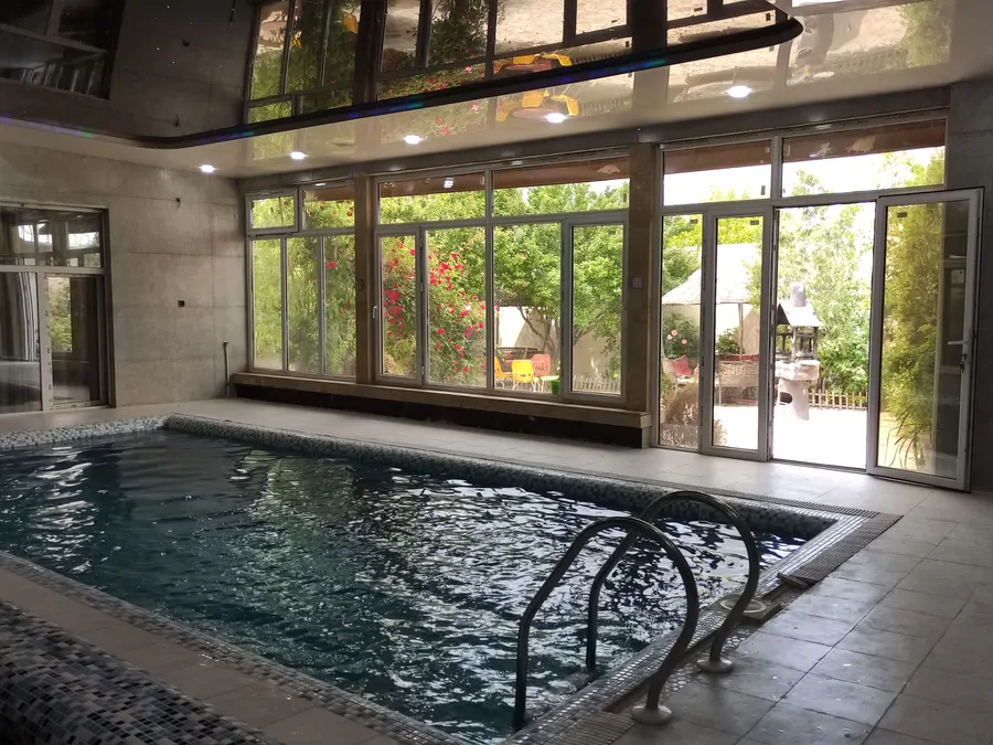 تصویر ۱ - ویلا استخردار آبگرم باغ فردوسی در  مشهد