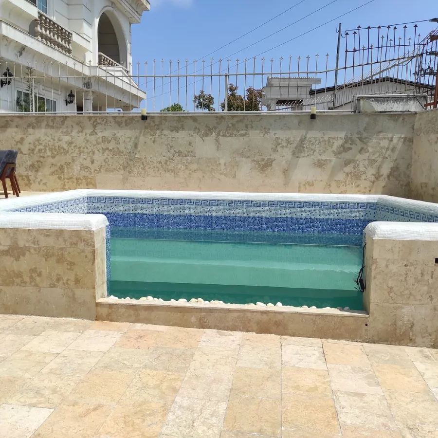 تصویر ۱ - ویلا دوبلکس با استخررو باز  در  دریاکنار