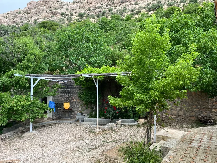 تصویر ۱ - ویلا ویلا دوخوابه روستای کهکران(سپیدان،هماشهر،سربست) در سپیدان