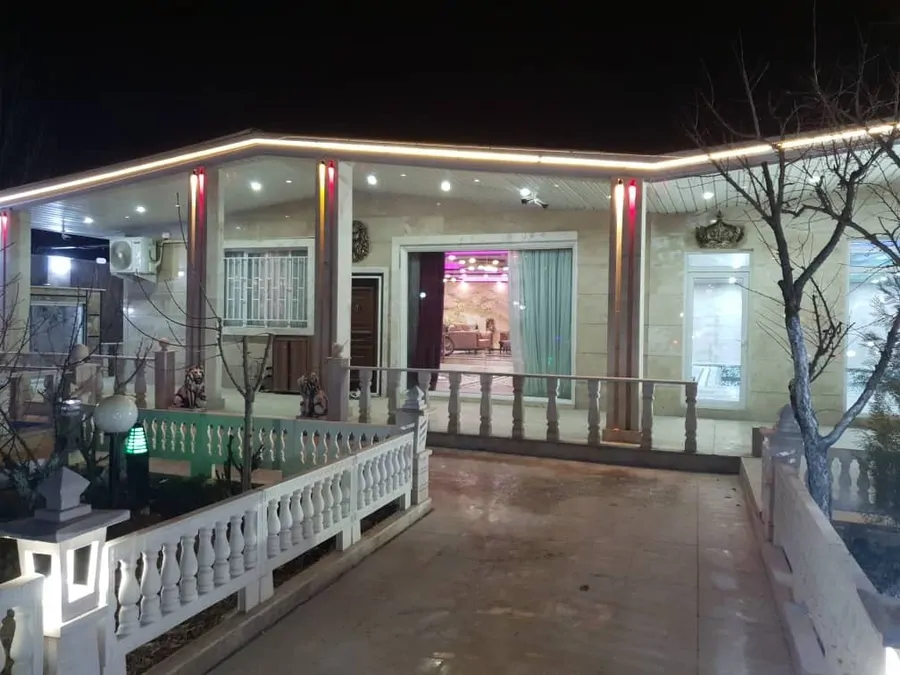 تصویر ۱ - ویلا آیلین  در  کرج