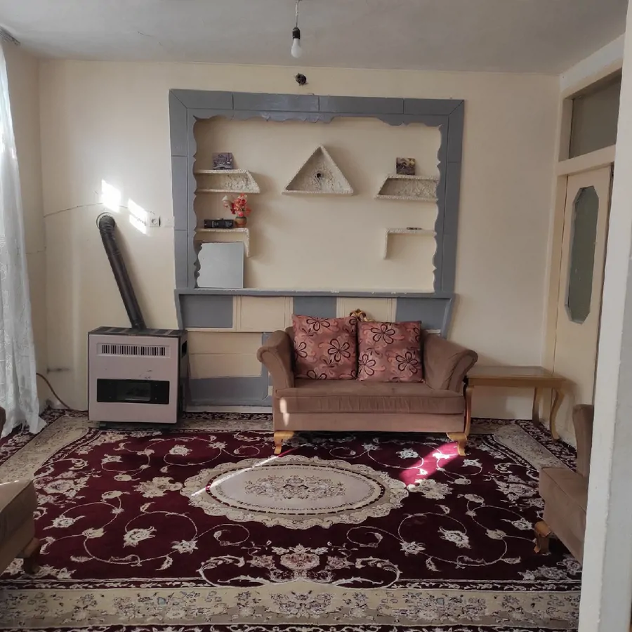 تصویر ۱ - خانه منزل پدر در  مشهد