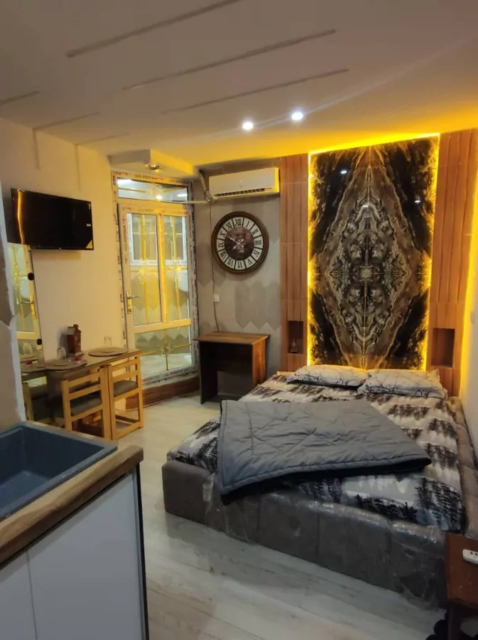 تصویر ۱ - سوییت اقامتگاه جنت اباد جنوبی واحد 13 در  تهران