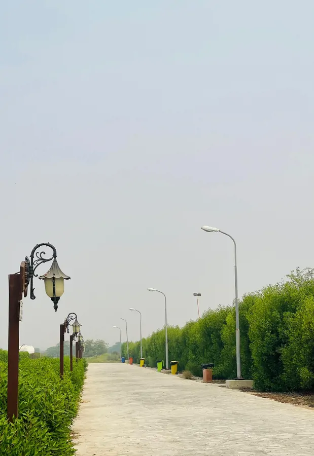 تصویر ۱ - اقامتگاه بوم‌گردی ویولا همان ویلا لوله ای منحصر به فرد کنار دریا در  عسلویه
