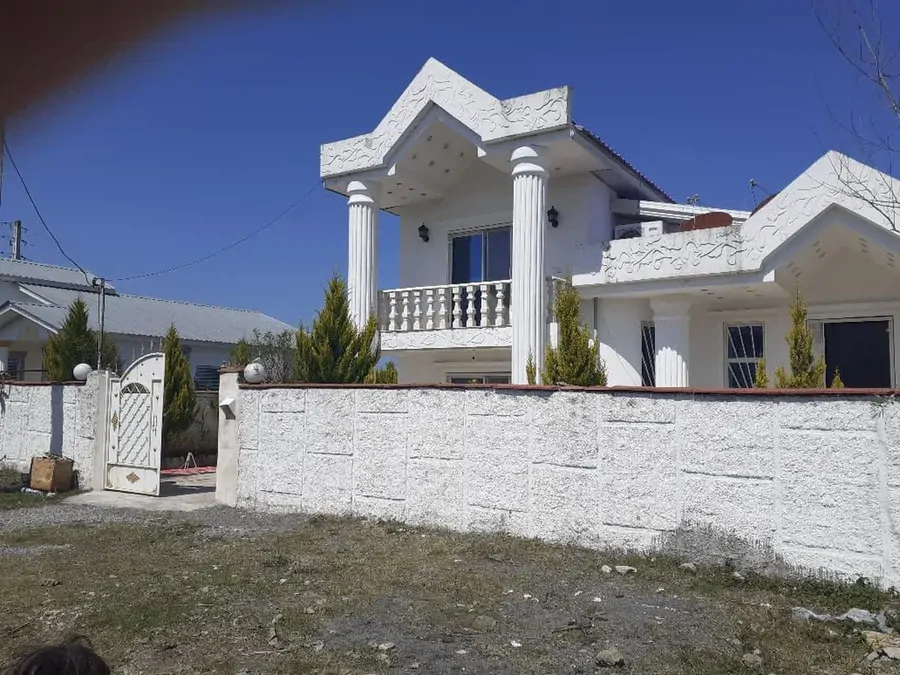 تصویر ۱ - ویلا ویلا رومانتیک و بزرگ و زیبا در  چمستان
