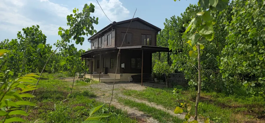 تصویر ۱ - کلبه چوبی استخردار آبسرد هنده گران در  تالش
