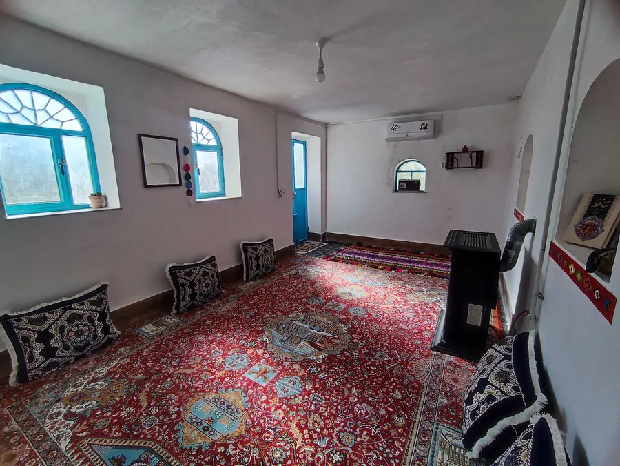 تصویر ۱ - اقامتگاه بومگردی قهرمان بابکان (شهربانو) با صبحانه رایگان در کازرون