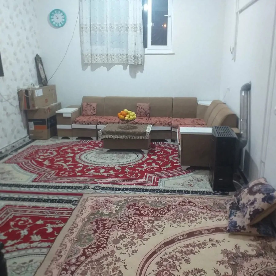 تصویر ۱ - آپارتمان فرهنگ (واحد 2) در گرماب