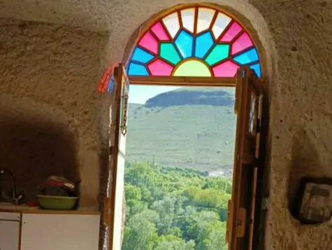 تصویر ۱ - سوییت صخره ای زارع در  کندوان