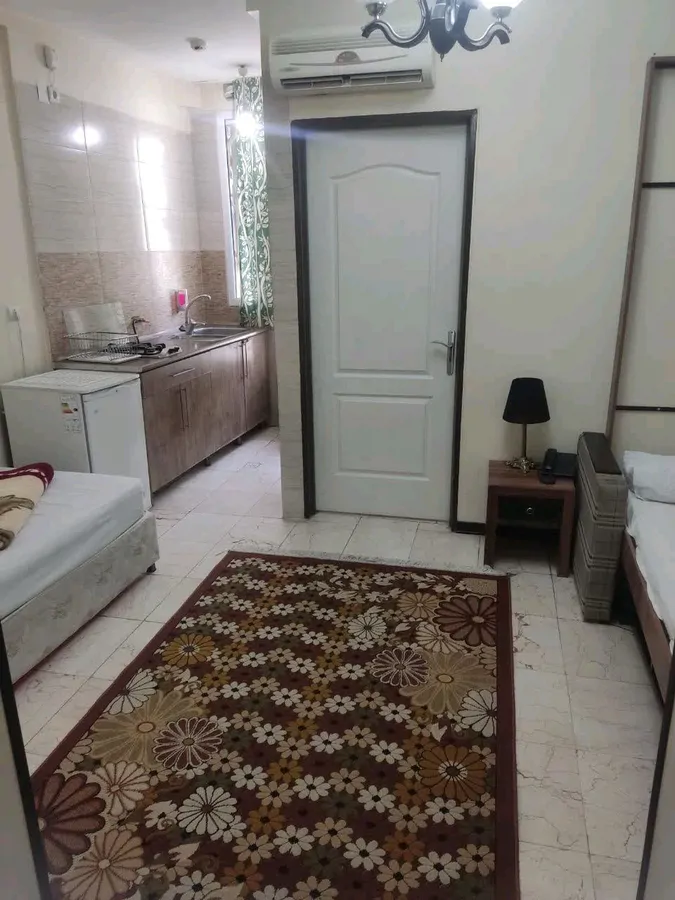 تصویر ۱ - آپارتمان یک خوابه پنج تخت هتل آپارتمان آبا در مشهد