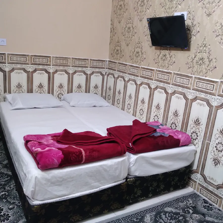 تصویر ۱ - مهمانسرا محسن (دو تخته) پارکینگ دار در  مشهد