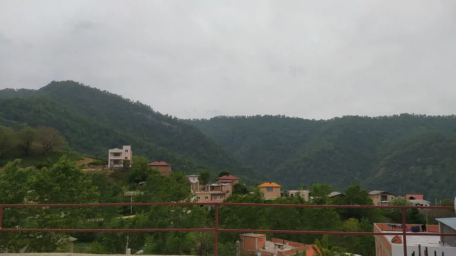 تصویر ۱ - ویلا اقامتگاه عمو حسن در  مینودشت