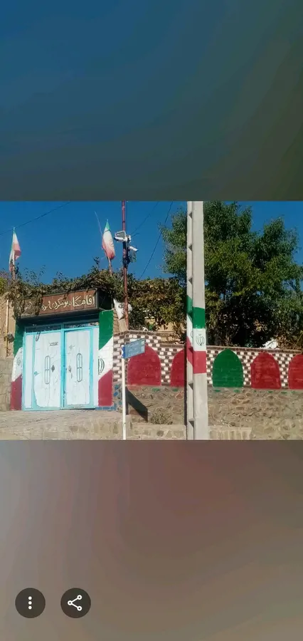 تصویر ۱ - روستایی و عشایری اقامتگاه دره ی سبز
واقع در دره بسیار سرسبز در رابر