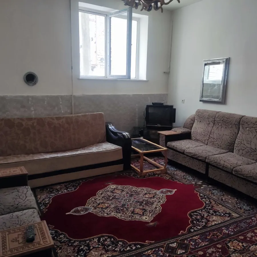 تصویر ۱ - خانه مبله ايلگلی (روشن) در  تبریز