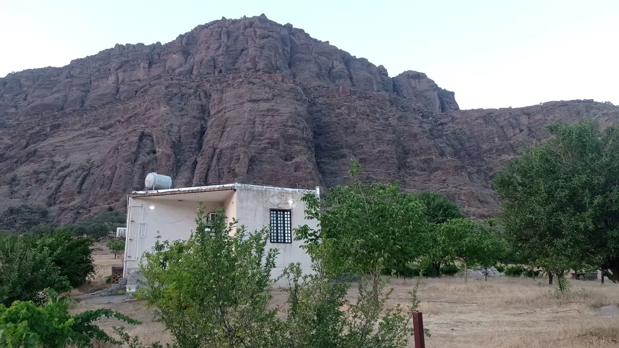 تصویر ۱ - ویلا ویلای یک خوابه خانه باغ بابایی  ،قلعه سنگی  در  خرم آباد