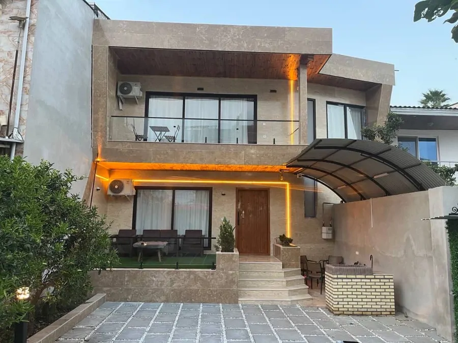 تصویر ۱ - ویلا استخردار آبگرم طنین با جکوزی و ایرهاکی  در  سرخ رود