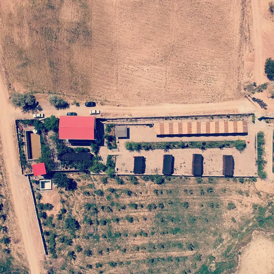 تصویر ۱ - روستایی و عشایری گمپ گردشگری عشایری ایل سمیرم در  سمیرم