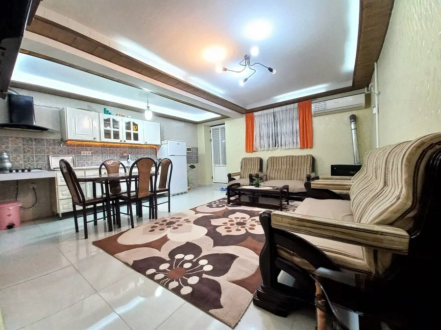 تصویر ۱ - خانه پرهیزکار در انزلی