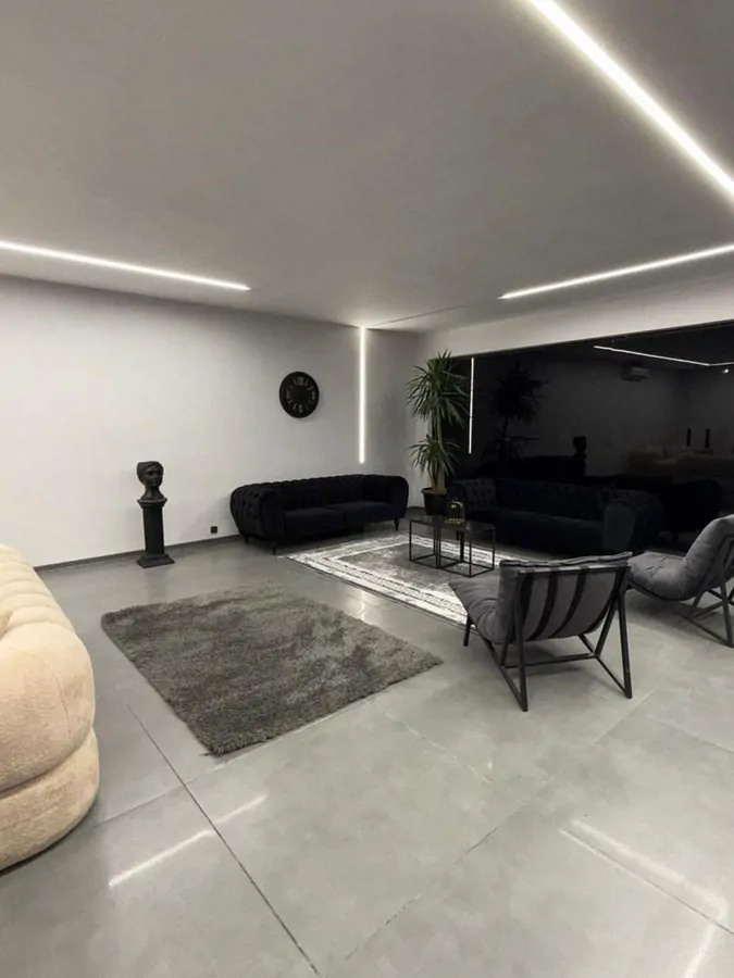 تصویر ۱ - ویلا ویلای لوکس بلک با استخر اب گرم در  ملارد 