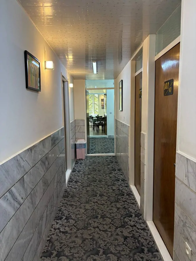 تصویر ۱ - مهمانسرا مهمانپذیر الماس شهریار  در  شهریار