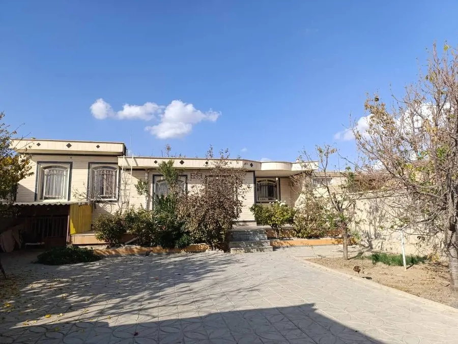 تصویر ۱ - ویلا طلایی در  نهاوند