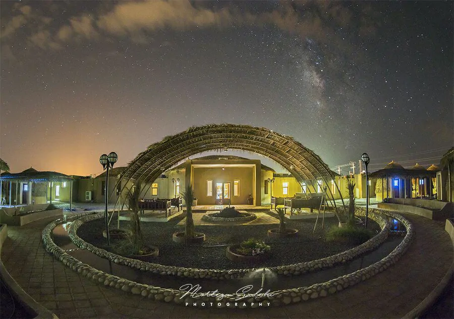 تصویر ۱ - اقامتگاه بومگردی کپری (واحد۱۳) در قلعه گنج