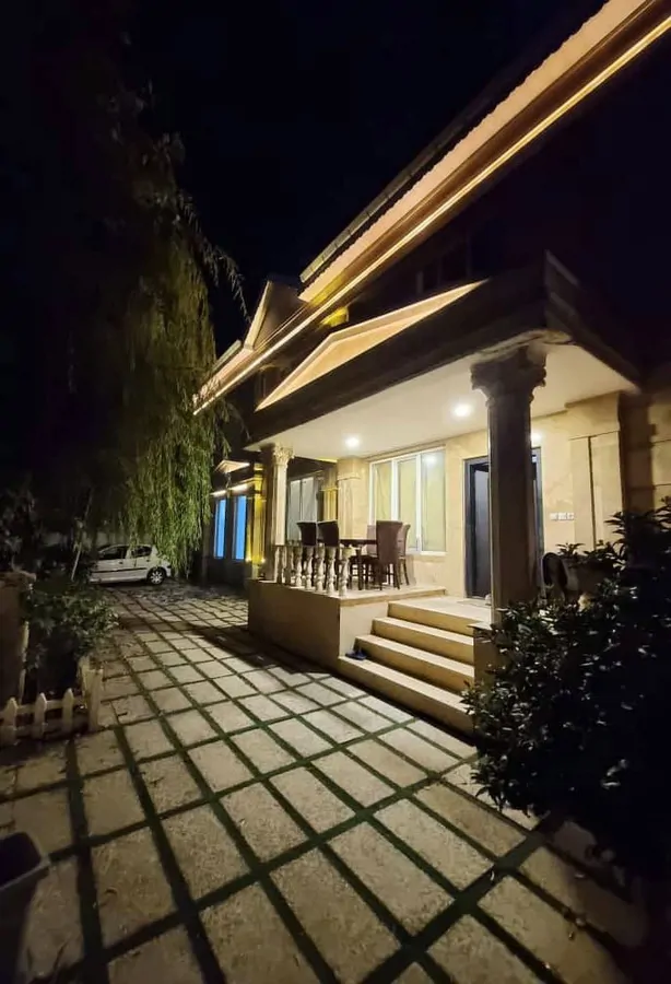 تصویر ۱ - ویلا استخر آبگرم ۳خوابه استخردار وجکوزی دار در خمام