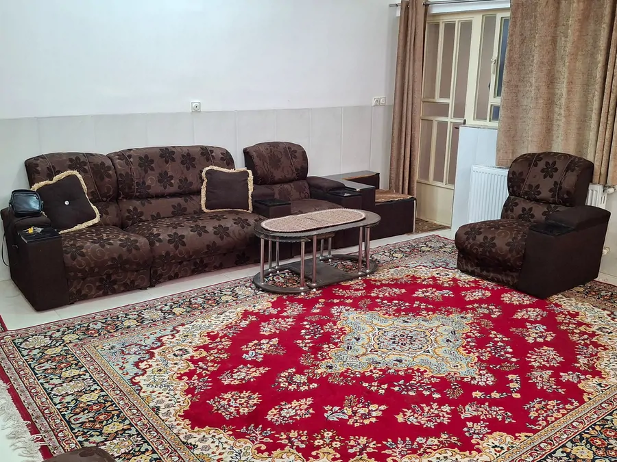 تصویر ۱ - خانه گل رز (واحد 2)  در  یزد