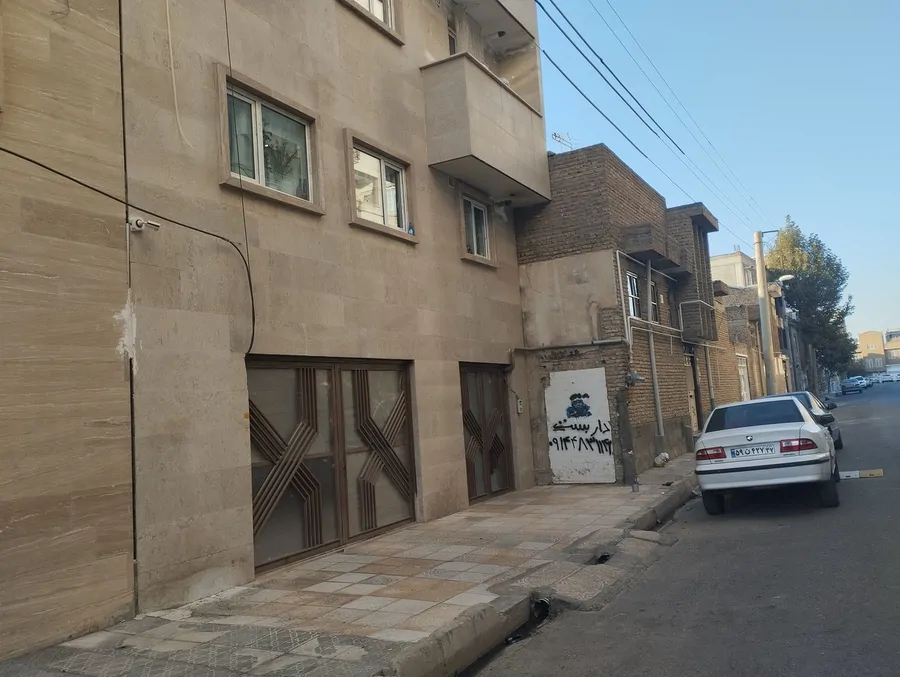 تصویر ۱ - ویلا شهر میاندوآب ، مرکز شهر،طبقه اول ، دربست با امکانات در  مهاباد