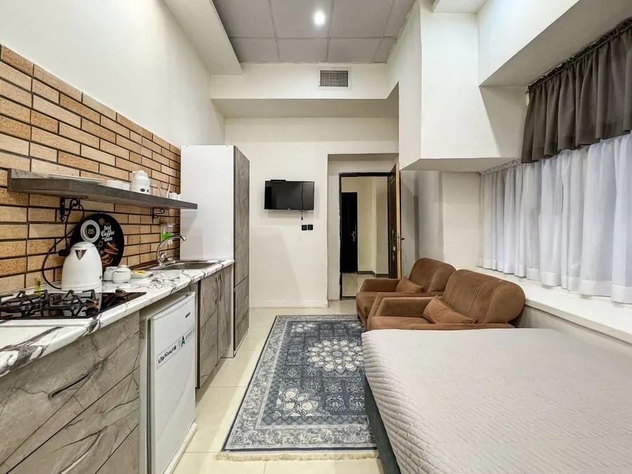 تصویر ۱ - آپارتمان ( 103 ) در خیابان انقلاب در  تهران