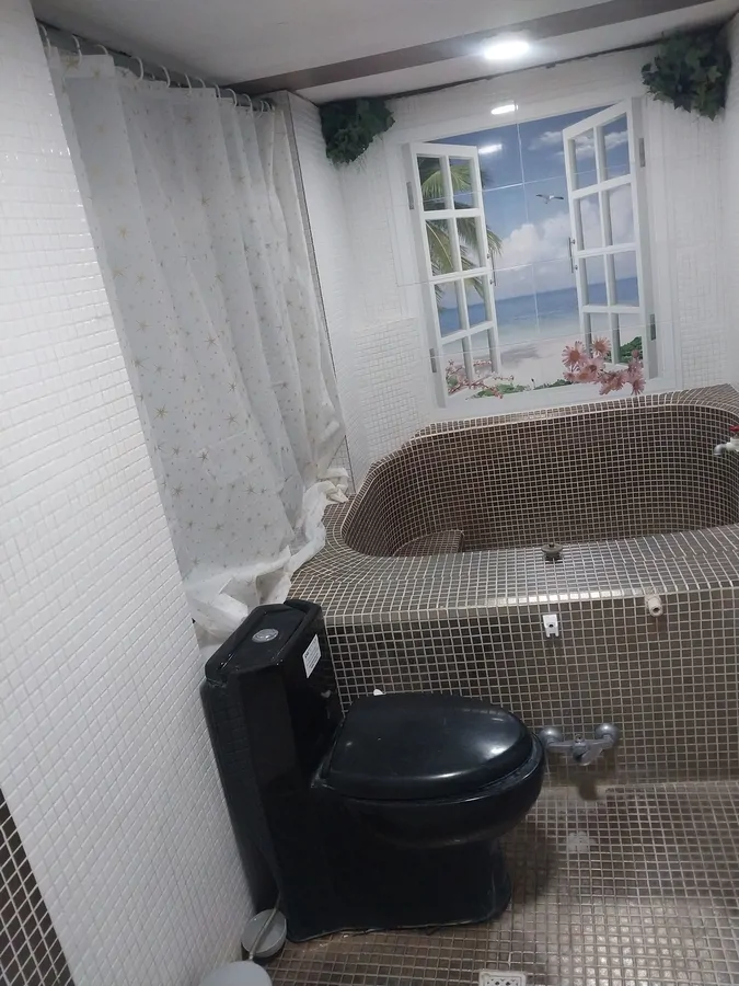 تصویر ۱ - هتل آپارتمان لاکچری استخر آبگرم در رینه