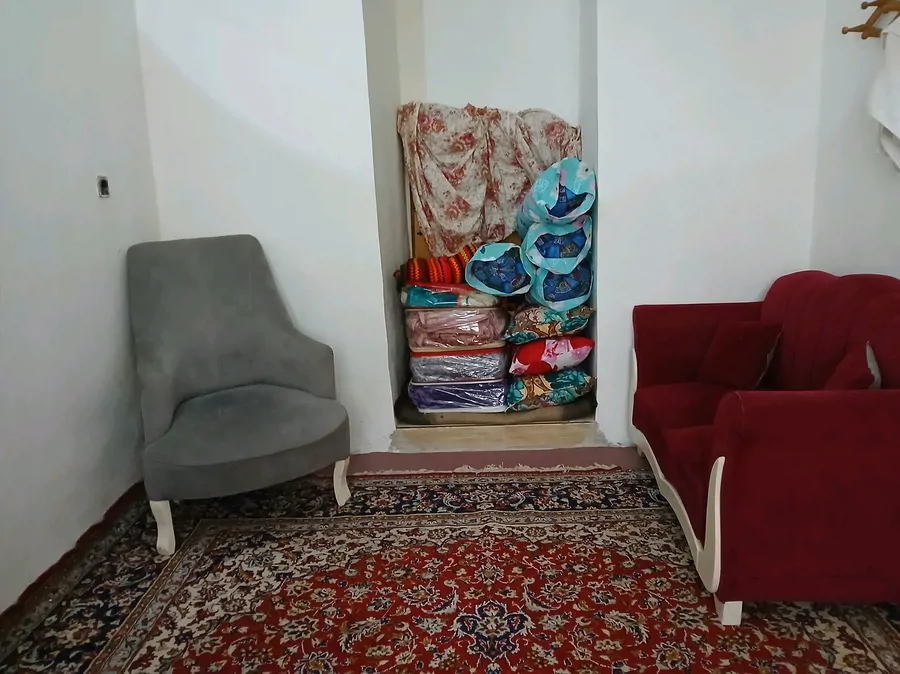تصویر ۱ - اقامتگاه بومگردی گوشه دنج در معلم کلایه