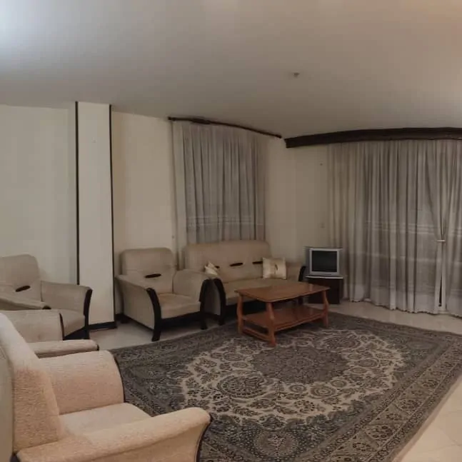 تصویر ۱ - آپارتمان مبله مرکزشهر3خواب در اصفهان