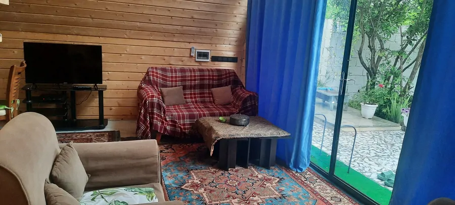 تصویر ۱ - کلبه کلبه سویسی دریا  در  رامسر