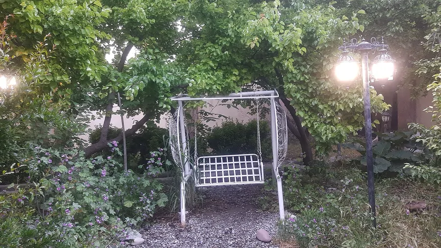 تصویر ۱ - ویلا باغچه ی تمشک آبی در  ملارد 