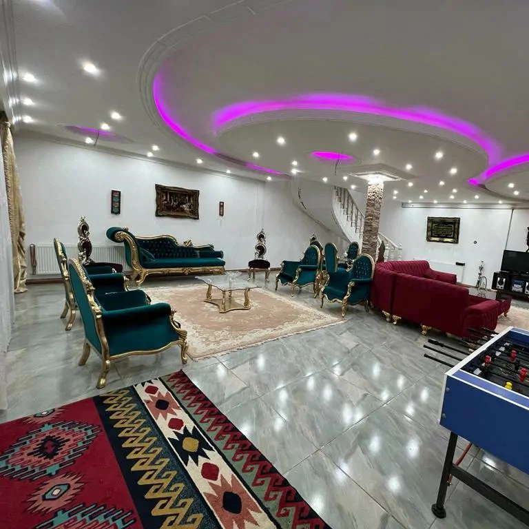 تصویر ۱ - ویلا ۴خواب دهکده ورزشی استخر آب گرم  در  کردان