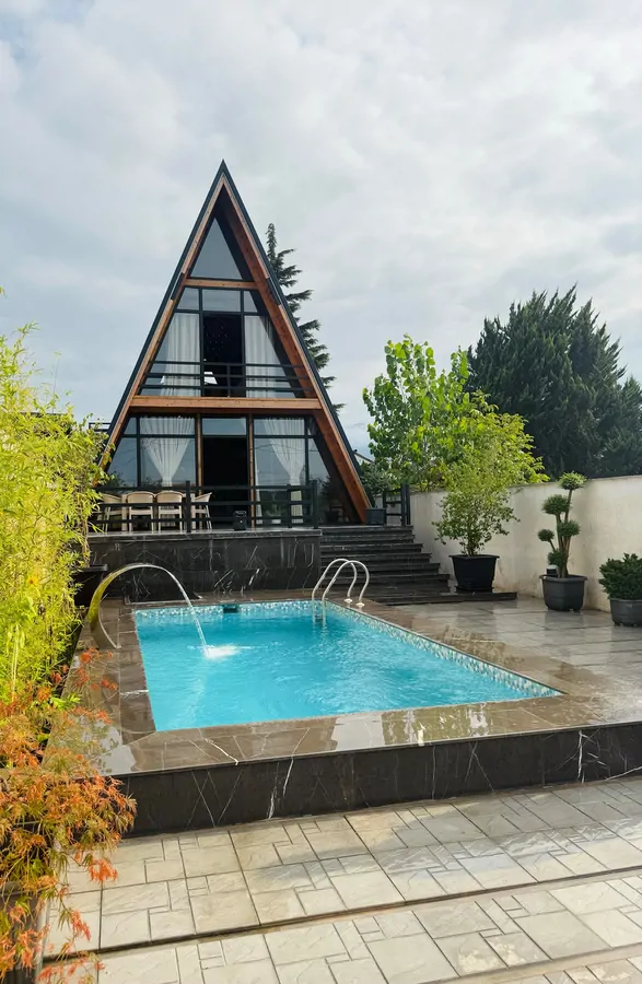 تصویر ۱ - کلبه استخردار آبگرم میراث  در  عباس آباد